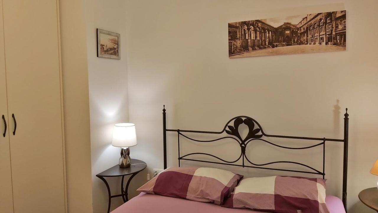 Apartment Lora Омиш Экстерьер фото